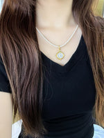 2025 NEW Antique style small freshwater pearl 3-4mm rice shape Necklace GOLD Universal buckle Pendant