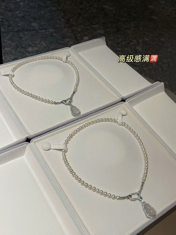 2025 NEW Elegant 5-6mm white freshwater pearl gourd pendant necklace