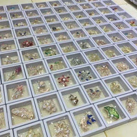 wholesale lots beautiful various style real pearl brooches