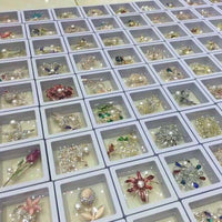 wholesale lots beautiful various style real pearl brooches