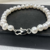 [ELEISPL]  Wholesale 20Qty White Freshwater Real Pearl Bracelets 7-8mm  #22010119