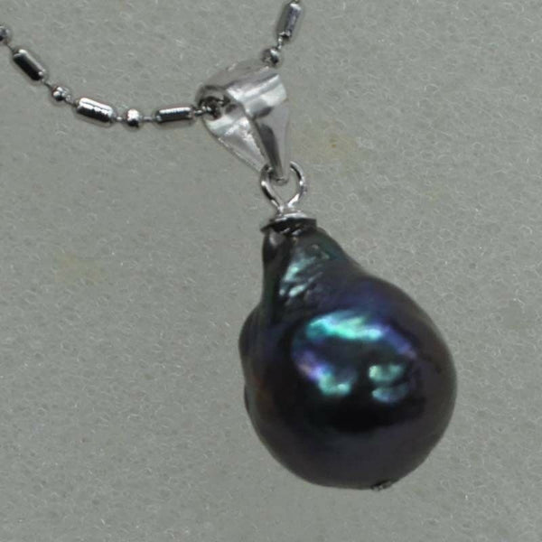 Natural furrow Kasumi black baroque pearl pendant chain necklace