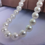 GORGEOUS 9mm Round White Real Pearl Necklace S925 Clasp Wedding Jewellry (中高档圆形9毫米淡水珍珠项链纯银扣）