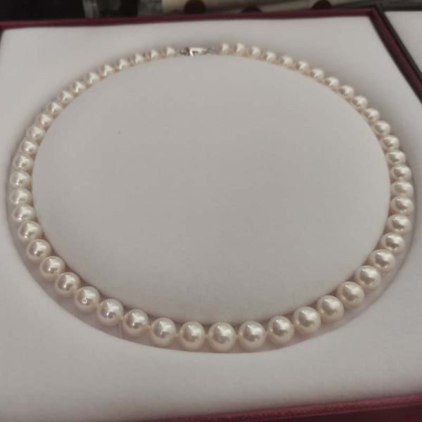 GORGEOUS 9mm Round White Real Pearl Necklace S925 Clasp Wedding Jewellry (中高档圆形9毫米淡水珍珠项链纯银扣）