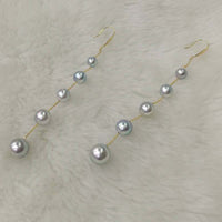 Western style G18k Beautiful silver gray pearl dangle earring